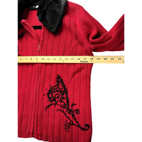 Hanna Anderson womans cable knit embroidered fur collar size medium - Picture 10 of 10